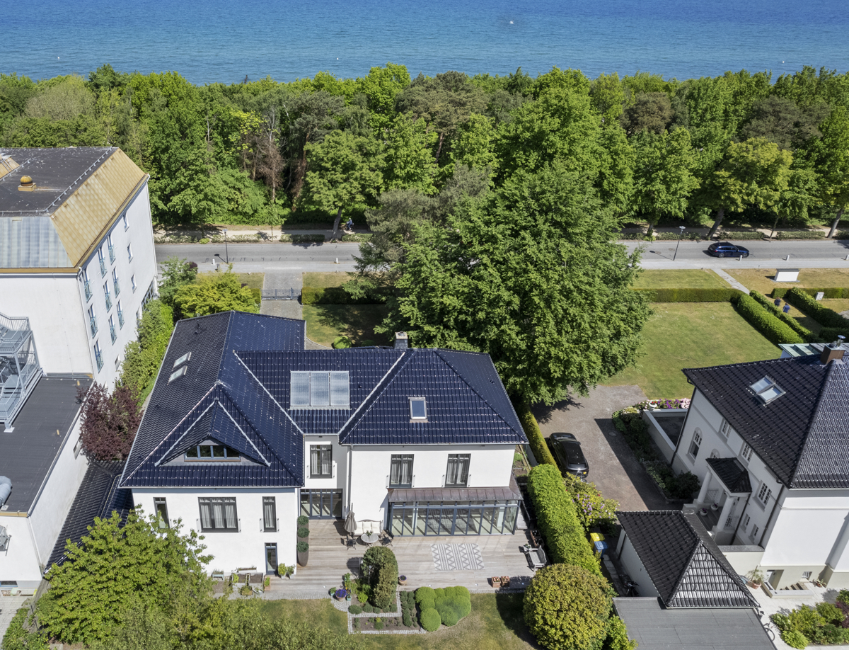 Ostseeallee Kühlungsborn erste Reihe Villa mit Meerblick