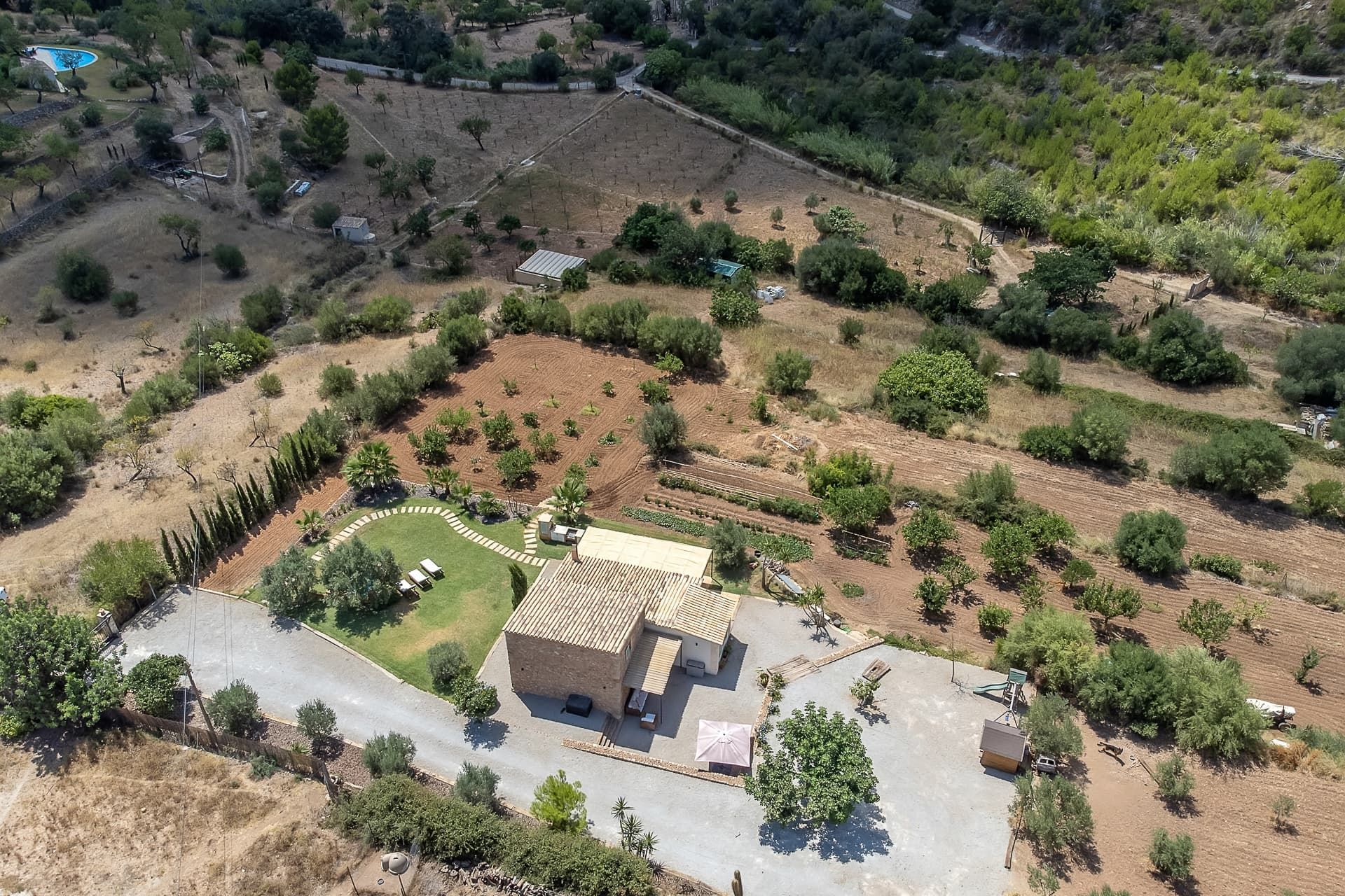 Finca with large plot